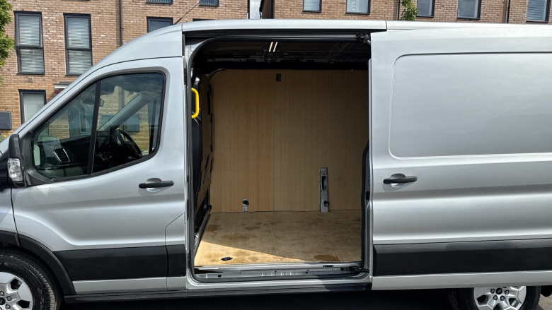 Ford Transit 350 L3 Diesel Fwd 2.0 EcoBlue 165ps H2 Limited Van Auto [Nav]
